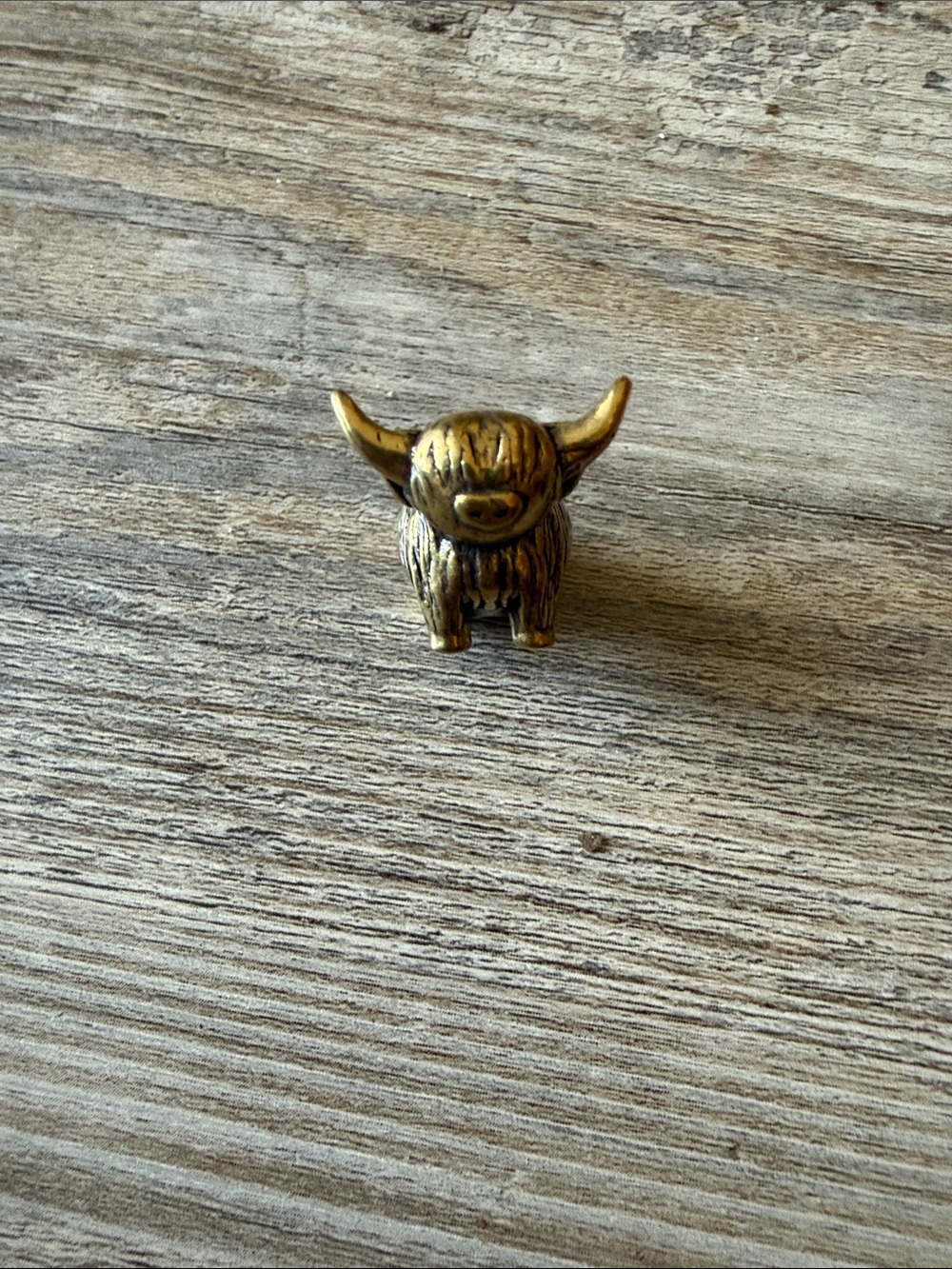 ❤️ free with purchase❤️Brass-Tone mini Highland Cow Figurine